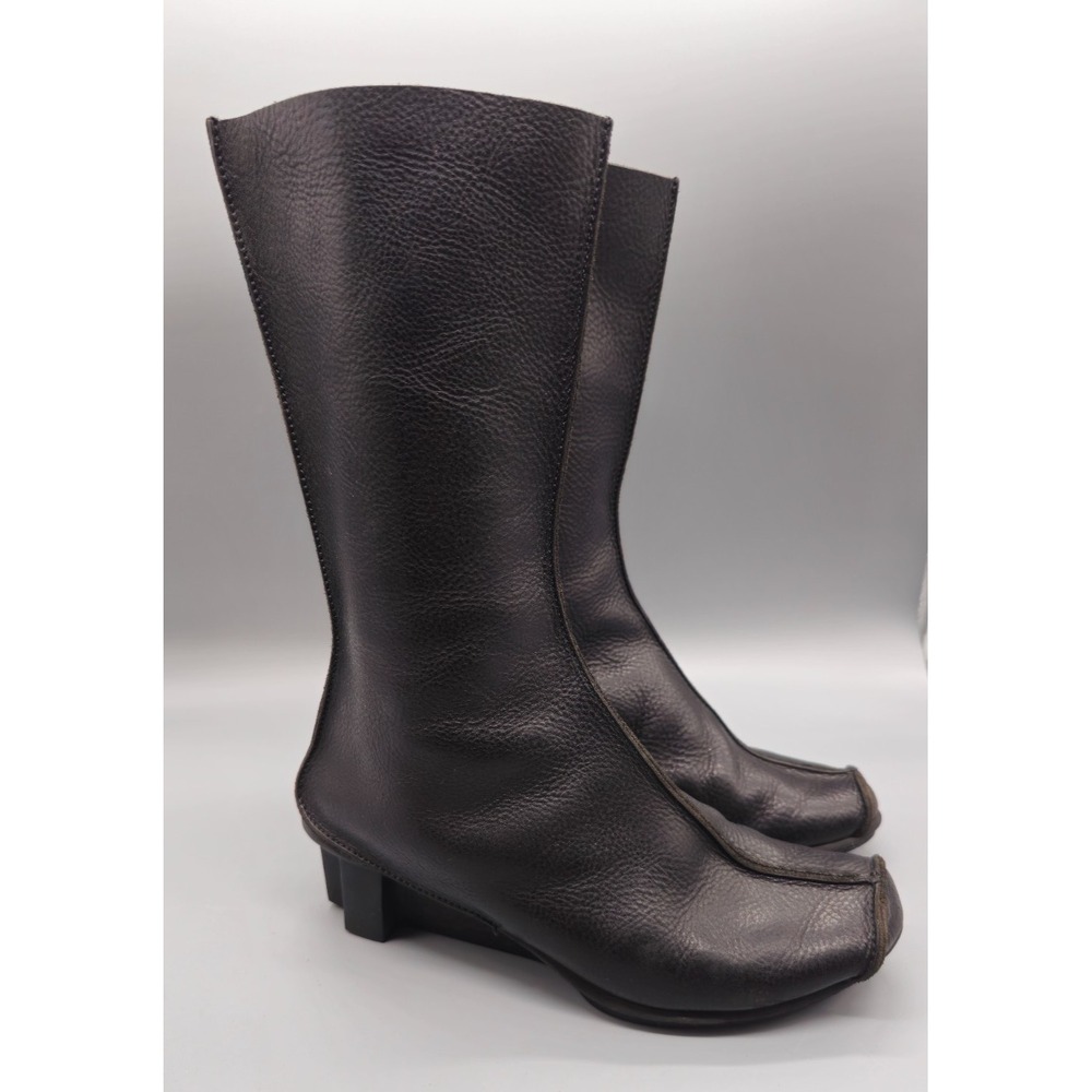 TRIPPEN GERMANY LEATHER BOOTS SIZE 38EU, 7 USA Side Zip